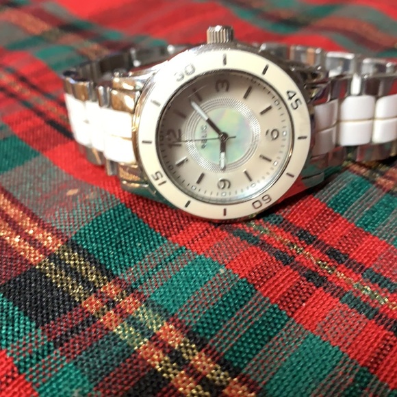 Relic Watch - Picture 4 of 4